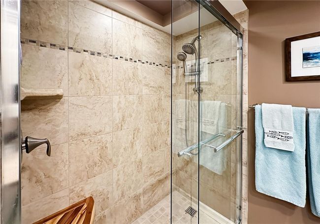APT-106F - 8767 Midnight Pass Rd, Condo with 2 bedrooms, 2 bathrooms and null parking in Sarasota FL | Image 19