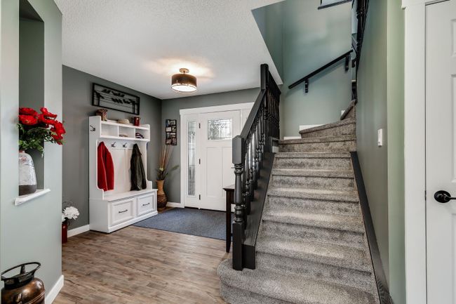 781 Cimarron Close, Home with 3 bedrooms, 3 bathrooms and 4 parking in Okotoks AB | Image 11