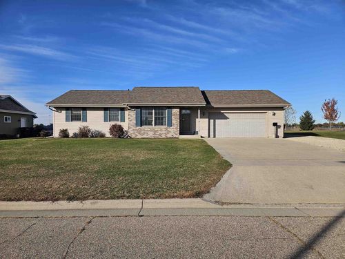 2616 Affirmed Dr, Janesville, WI, 53546-4413 | Card Image