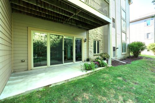 1500 Gabriel Dr, Waukesha, WI, 53188-3655 | Card Image