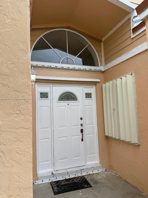 12706 Sw 145th St, Miami, FL, 33186-6359 | Card Image