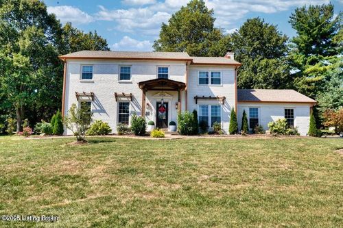 207 Old Spring Dr, Shelbyville, KY, 40065-9627 | Card Image