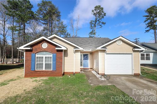 7200 Petal Ct, Charlotte, NC, 28227-3006 | Card Image