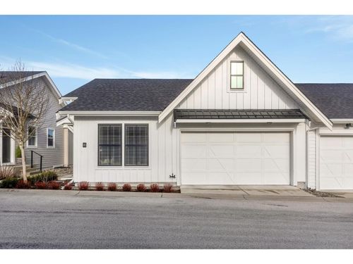 10-5528 148 St, Surrey, BC, V3S3B4 | Card Image