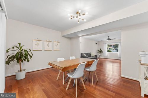2235 Wheelwright Ct, RESTON, VA, 20191-2334 | Card Image