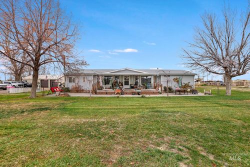 518 Sawtooth Ave, Buhl, ID, 83316-5708 | Card Image