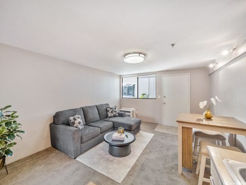 apt-115-2860 Waialae Ave, Honolulu, HI, 96826-1851 | Card Image