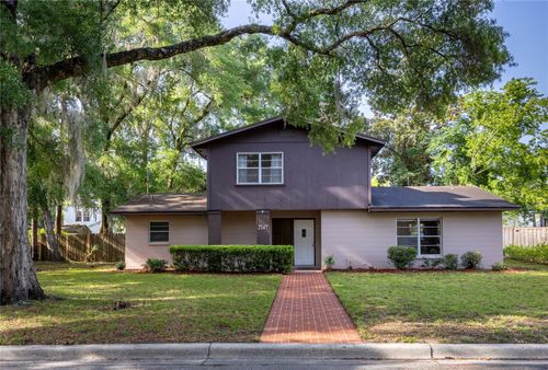 2147 Nw 7th Pl, Gainesville, FL, 32603-1114 | Card Image