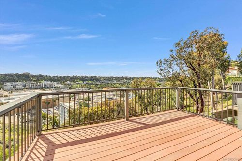 6933 Camino Degrazia, San Diego, CA, 92111-7803 | Card Image