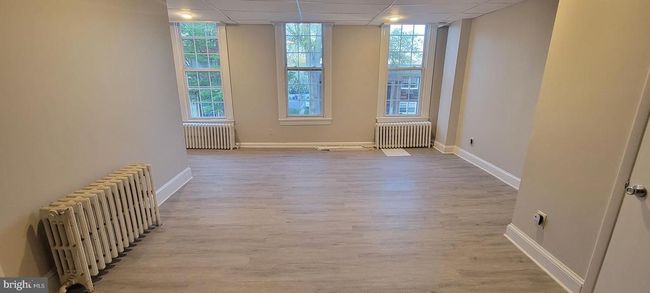 206 Farnsworth Ave, Townhouse with 2 bedrooms, 2 bathrooms and null parking in BORDENTOWN NJ | Image 5