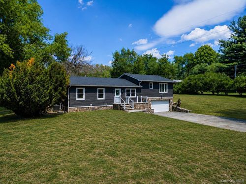 52 Rudolph Rd, Modena, NY, 12548-5003 | Card Image