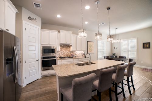 274 Sigel Ave, New Braunfels, TX, 78132-0014 | Card Image