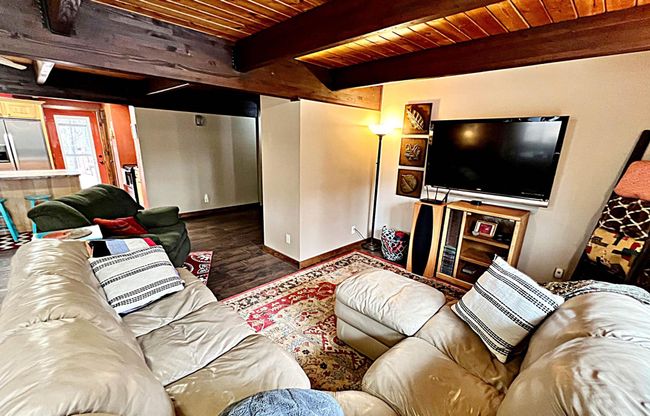 Living Room view into Kitchen.jpg | Image 11