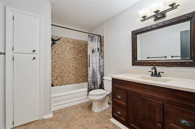 3642 Redbud Rd Ne, House other with 4 bedrooms, 2 bathrooms and null parking in Cedar Rapids IA | Image 16