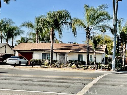 40238 E Stetson Ave, Hemet, CA, 92543 | Card Image