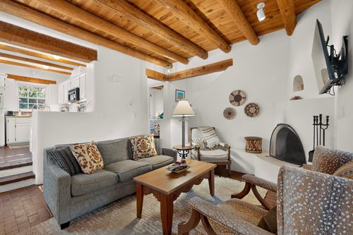 13-4-334 Otero St, Santa Fe, NM, 87501-1906 | Card Image