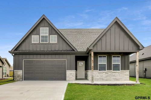 10201 S 180 Avenue Circle, Omaha, NE, 68136 | Card Image