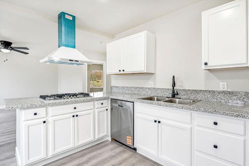 33238 W Hidalgo Ave, Cantua Creek, CA, 93608-9704 | Card Image