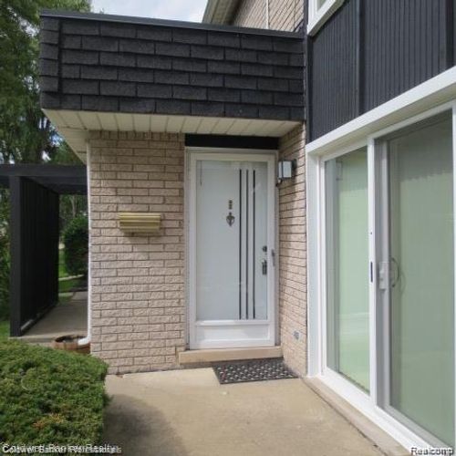 3-30149 Lorraine Avenue, Warren, MI, 48093 | Card Image