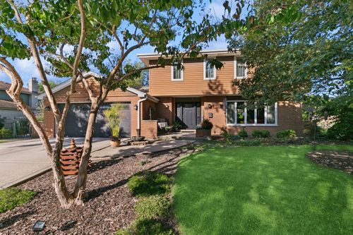 18050 Marlin Ln, Homewood, IL, 60430-1529 | Card Image