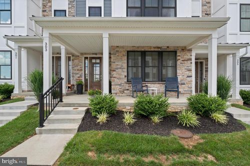 303 Squire Dr, NEWTOWN SQUARE, PA, 19073-2345 | Card Image