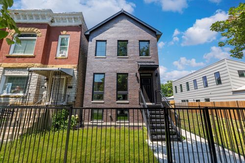 2832 W Wilcox St, Chicago, IL, 60612-3650 | Card Image