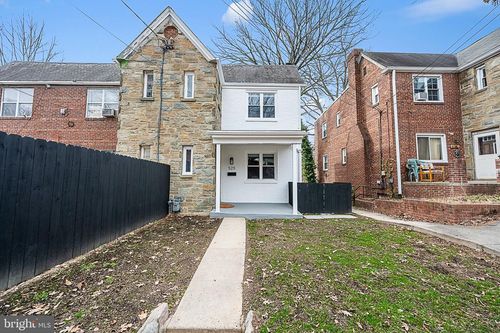 525 Oakwood St Se, WASHINGTON, DC, 20032-2502 | Card Image