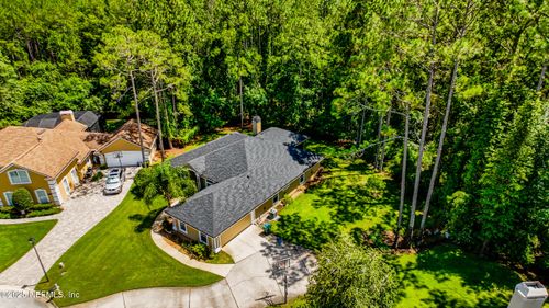 9040 Deercress Ct, Jacksonville, FL, 32256-5427 | Card Image