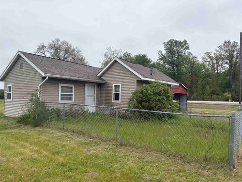 3988 W Isabella Rd, Shepherd, MI, 48883-9690 | Card Image