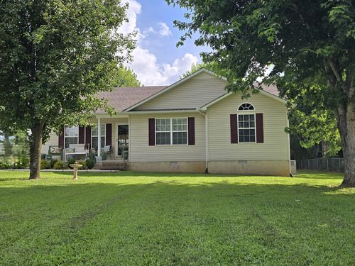52 Cherry Ln, Morrison, TN, 37357-5820 | Card Image