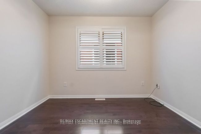 255 Monaghan Cres, House other with 4 bedrooms, 3 bathrooms and 2 parking in Milton ON | Image 11