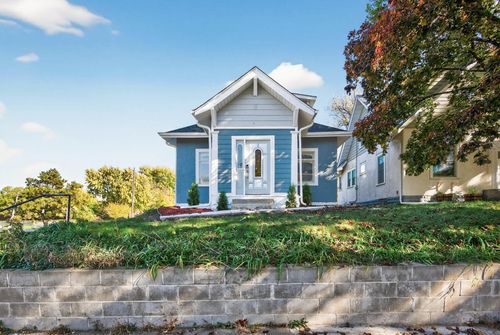 4201 1st Ave S, Minneapolis, MN, 55409-2008 | Card Image