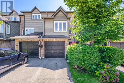 77-460 Bristol Road W, Mississauga (Hurontario), ON, L5R3P6 | Card Image