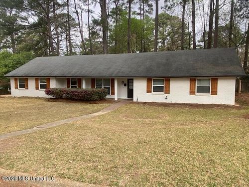 1630 Plantation Blvd, Jackson, MS, 39211-2824 | Card Image