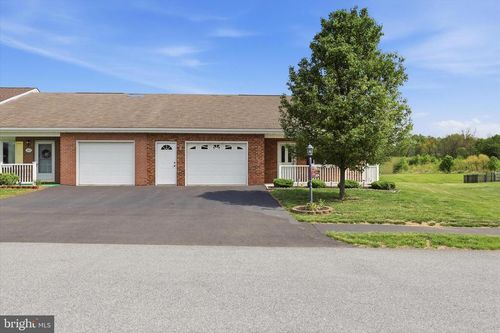 341 Winding Oak Dr, HAGERSTOWN, MD, 21740-7650 | Card Image