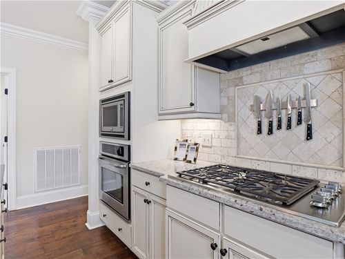 1230 Weatherford St, AUBURN, AL, 36830-4501 | Card Image