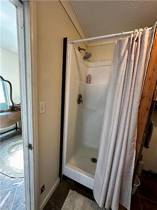 8889 Ne Highway 52, House other with 3 bedrooms, 1 bathrooms and null parking in Windsor MO | Image 40
