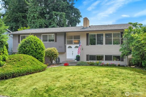 15226 116th Place Ne, Kirkland, WA, 98034 | Card Image