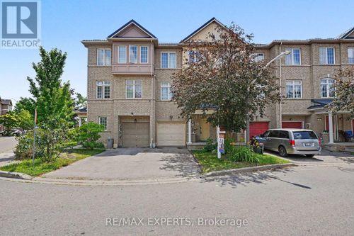 194-7035 Rexwood Rd, Mississauga, ON, L4T4M6 | Card Image
