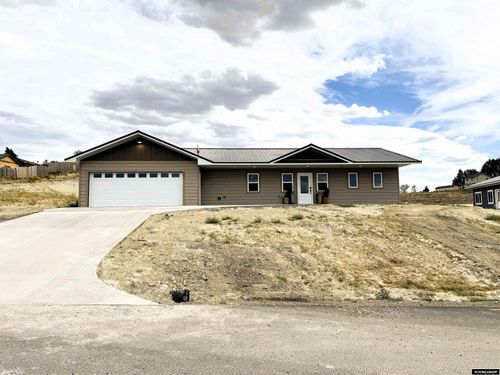 131 Airport Ave, Saratoga, WY, 82331-5056 | Card Image
