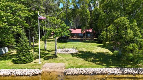 1855 Bear Run Ln, Saint Germain, WI, 54558-9276 | Card Image