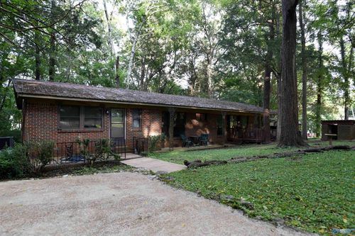 169 Deaton Rd Se, Owens Cross Roads, AL, 35763-9553 | Card Image
