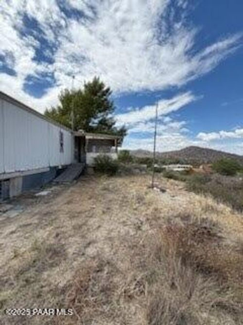 22673 S Crest Way, Yarnell, AZ, 85362-1405 | Card Image