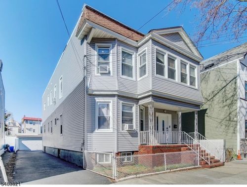 108 Gotthardt St, Newark, NJ, 07105-3104 | Card Image