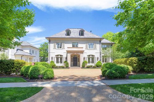 2031 Hastings Dr, Charlotte, NC, 28207-2423 | Card Image