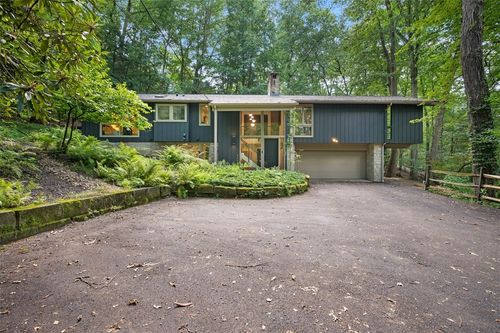 4944 Wexford Run Rd, Bradfordwoods, PA, 15015-1326 | Card Image