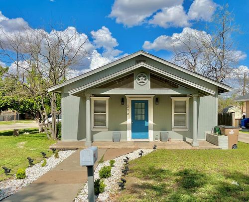 222 N Madison St, San Angelo, TX, 76901-3340 | Card Image
