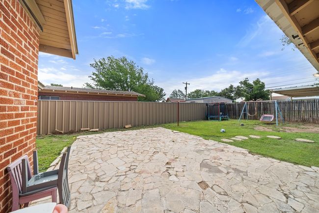 407 Edwards Blvd, House other with 2 bedrooms, 1 bathrooms and 2 parking in Big Spring TX | Image 14