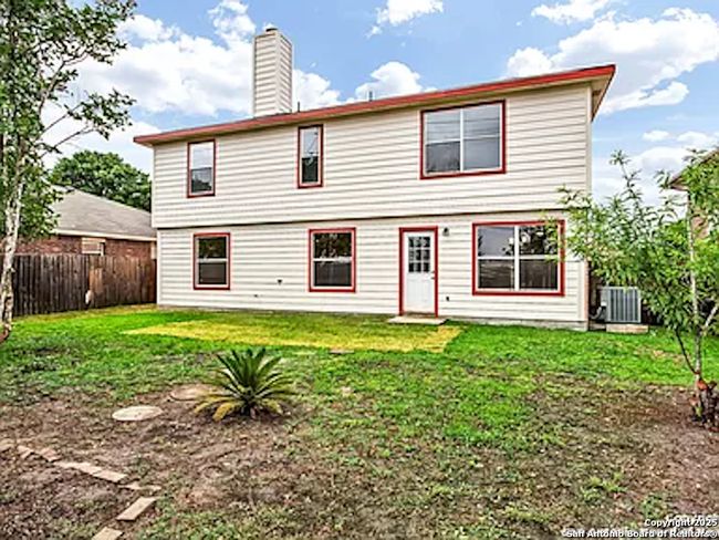 9906 Autumn Dawn, House other with 3 bedrooms, 3 bathrooms and null parking in Converse TX | Image 23