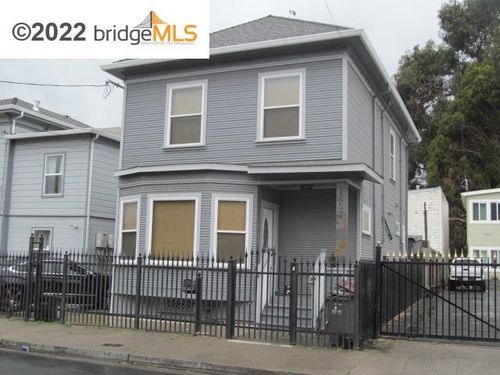 2807 Filbert St, Oakland, CA, 94607 | Card Image